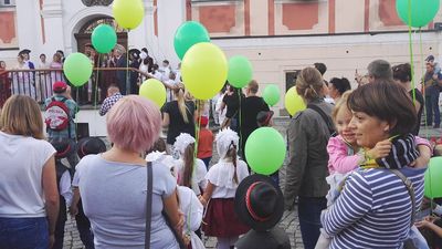 Zdjęcie 32 - "STARSZAKI" POWITAŁY KRÓLA