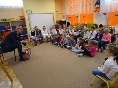 Zdjęcie 5 - SPOTKANIE STARSZAKÓW Z PREZYDENTEM MIASTA LESZNA