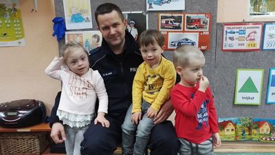 Zdjęcie 20 - SPOTKANIE Z POLICJANTAMI