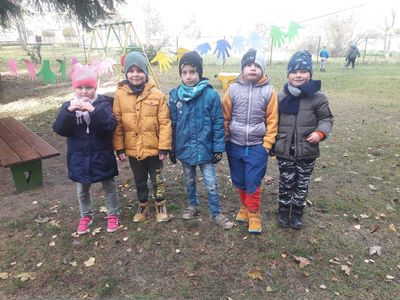 Zdjęcie 4 - Światowy Dzień Pozdrowień i Życzliwości