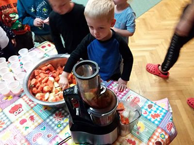 Zdjęcie 52 - Soki owocowo-warzywne pijemy, bo zdrowi być chcemy