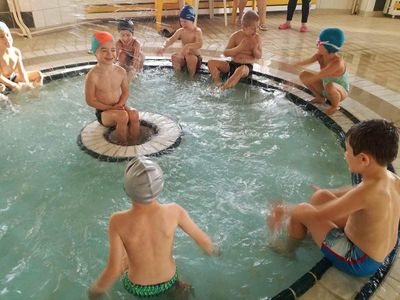 Zdjęcie 37 - PRZEDSZKOLNA KADRA PŁYWACKA... ZAJĘCIA NA AKWAWICIE