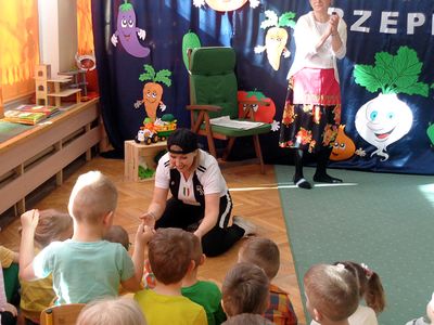 Zdjęcie 44 - Pierwszy Dzień Wiosny - Przedstawienie "Rzepka"
