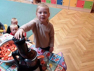 Zdjęcie 54 - Soki owocowo-warzywne pijemy, bo zdrowi być chcemy