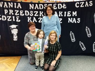 Zdjęcie 15 - Pasowanie na przedszkolaka