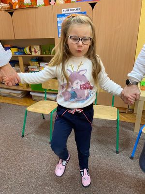 Zdjęcie 3 - Pasowanie na Przedszkolaka