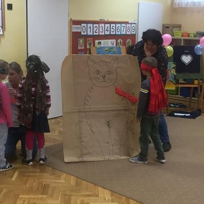 Zdjęcie 20 - PRZEDSZKOLNE ŚWIĘTO, CZYLI OBCHODY MIĘDZYNARODOWEGO DNIA OSÓB NIEPEŁNOSPRAWNYCH