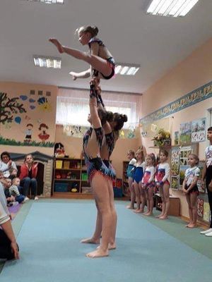 Zdjęcie 1 - SPOTKANIE Z AKROBATYKĄ 2019 r.