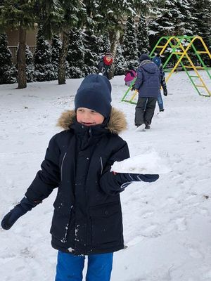 Zdjęcie 7 - Śniegowe zabawy