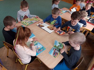 Zdjęcie 7 - Dzień Bibliotekarza i Bibliotek