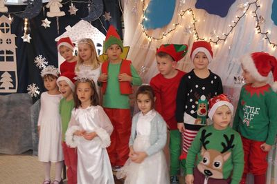 Zdjęcie 14 - Spotkanie wigilijne z rodzicami