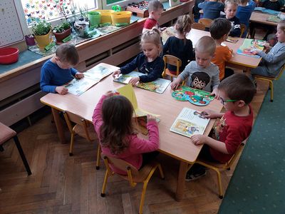 Zdjęcie 10 - Dzień Bibliotekarza i Bibliotek