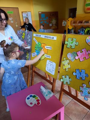 Zdjęcie 12 - Światowy Dzień Autyzmu