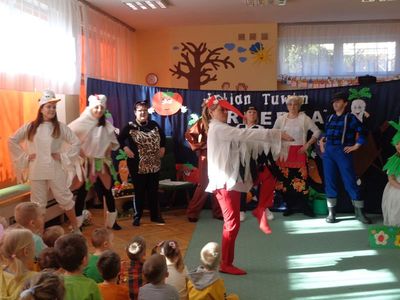 Zdjęcie 25 - Obchody Pierwszego Dnia Wiosny i Światowego Dnia Osób z Zespołem Downa