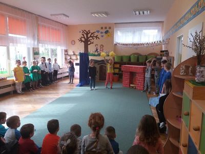 Zdjęcie 5 - Obchody Pierwszego Dnia Wiosny i Światowego Dnia Osób z Zespołem Downa