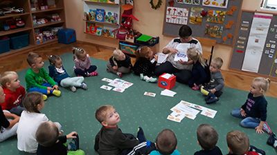 Zdjęcie 16 - Dzień Poczty i pisania listów