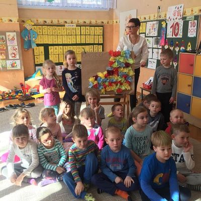 Zdjęcie 16 - WYJĄTKOWI... I KOLOROWI.... DZIEŃ KOLOROWEJ SKARPETKI 2018