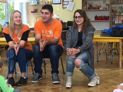 Zdjęcie 7 - SPOTKANIE "STARSZAKÓW" Z WOLONTARIUSZAMI Z CAT
