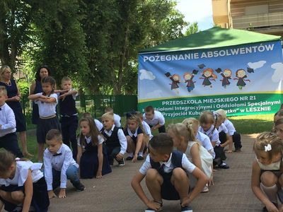 Zdjęcie 42 - POŻEGNANIE PRZEDSZKOLAKÓW 2019