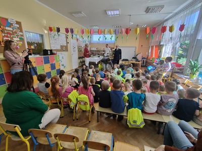 Zdjęcie 15 - ZAJĘCIA EDUKACYJNE z PKP