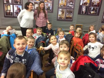 Zdjęcie 8 - TEATRZYK KSIĘŻNICZKA NA ZIARNKU GROCHU