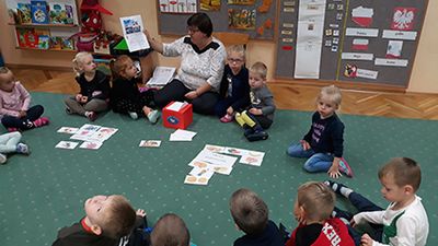 Zdjęcie 17 - Dzień Poczty i pisania listów