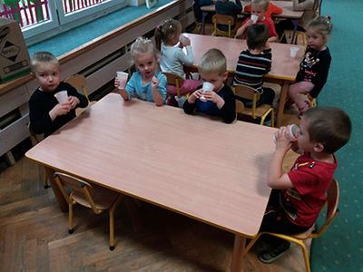 Zdjęcie 6 - Soki owocowo-warzywne pijemy, bo zdrowi być chcemy