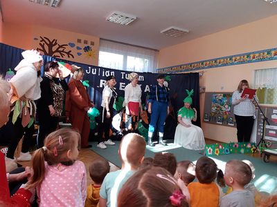 Zdjęcie 73 - Pierwszy Dzień Wiosny - Przedstawienie "Rzepka"