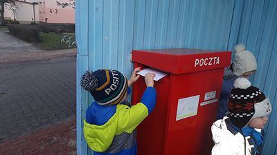 Zdjęcie 42 - Wysyłamy laurki dla dziadków - Dzień Babci i Dziadka