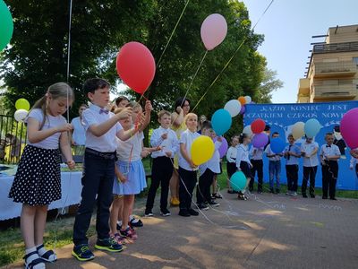 Zdjęcie 23 - Pożegnanie Absolwentów 2020/2021