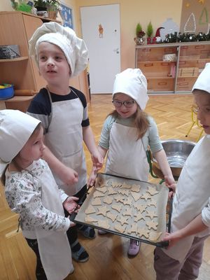 Zdjęcie 1 - Pieczenie i ozdabianie pierników