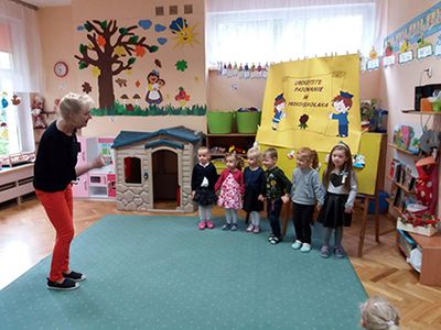 Zdjęcie 3 - Pasowanie na Przedszkolaka