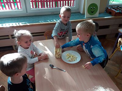 Zdjęcie 9 - Jesienne zaprawy - kompoty owocowe