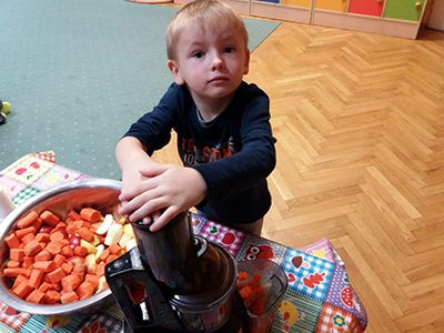 Zdjęcie 88 - Soki owocowo-warzywne pijemy, bo zdrowi być chcemy
